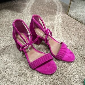 Gianni Bini Pink Sandals